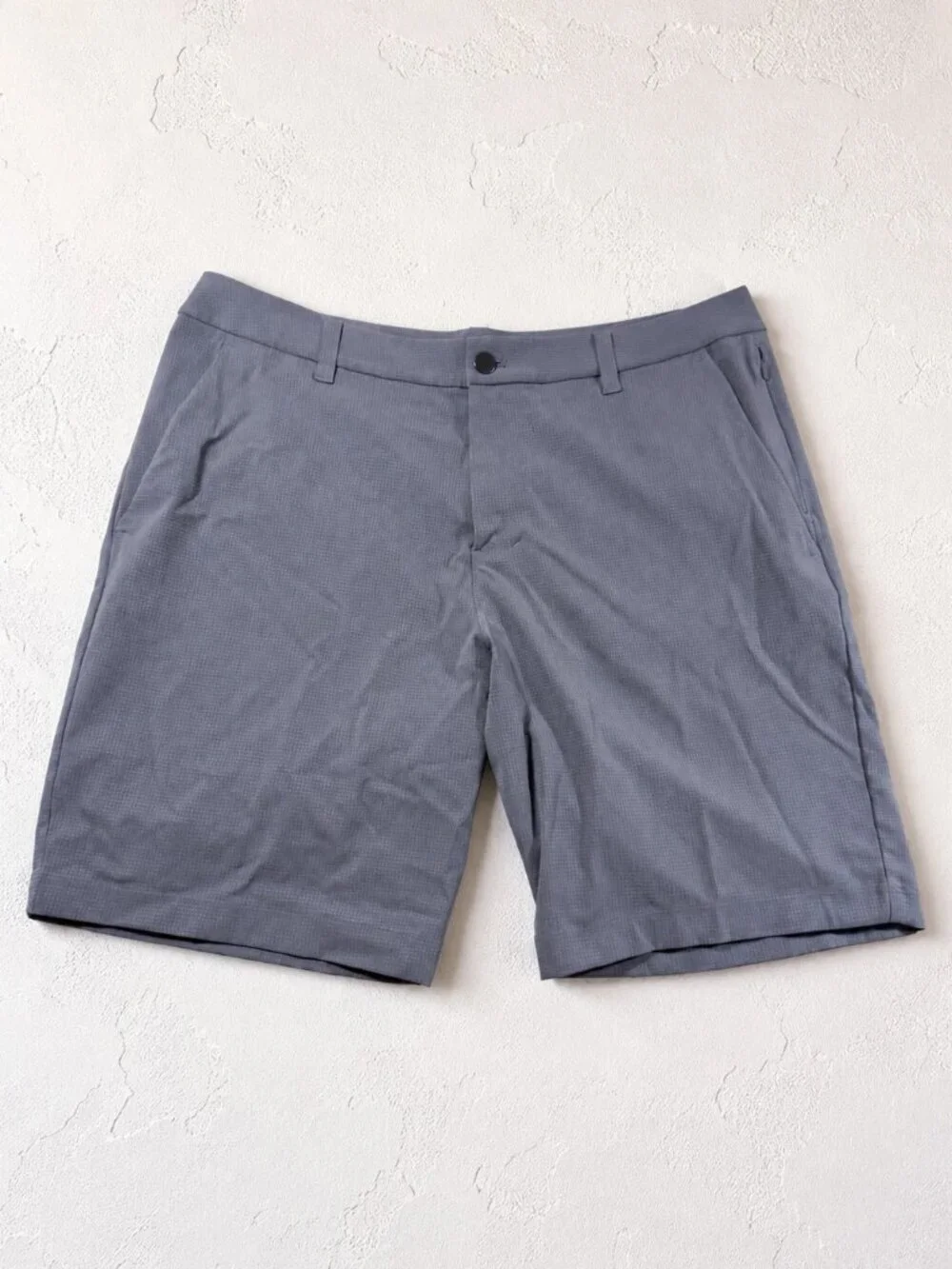 Lululemon ABC Classic-Fit 9” WovenAir Shorts Solar Grey Men’s 33